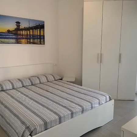 Condominio Cristallo Lignano Sabbiadoro Exterior foto